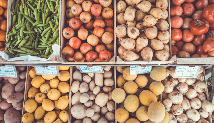 Fructe și legume românești
