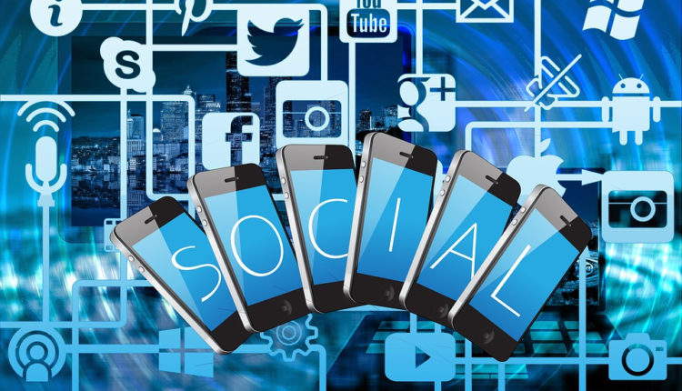 Comerț social
