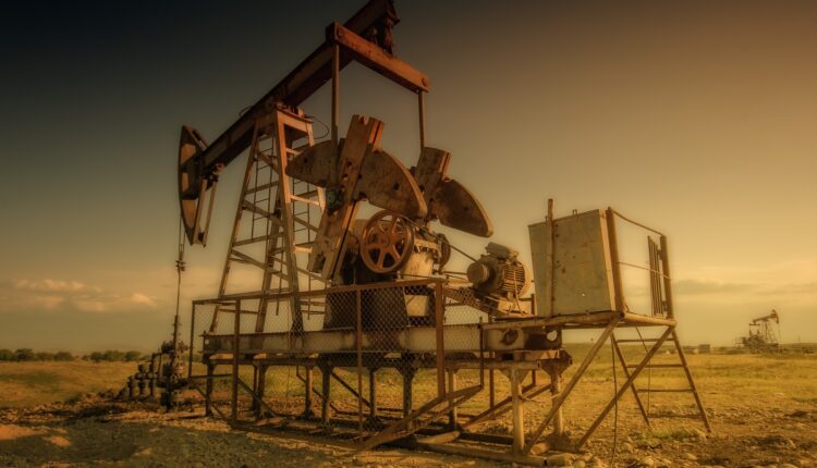 exploatare petroliera