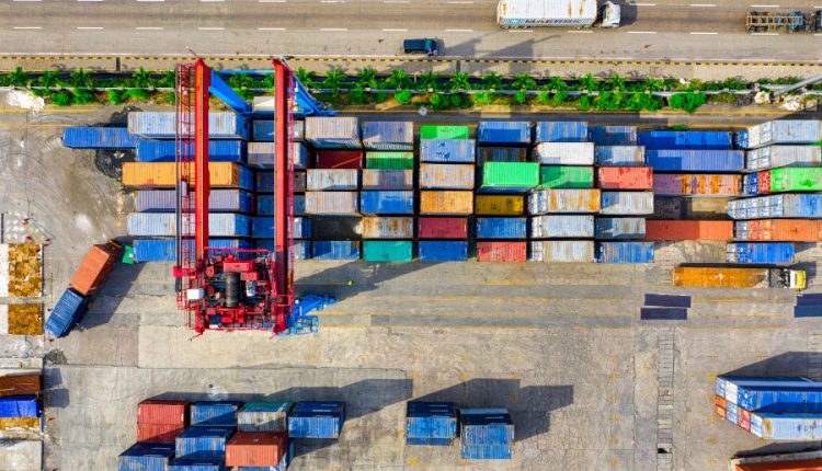 transporturi comerciale