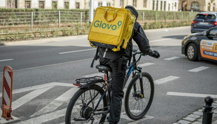 livrările glovo