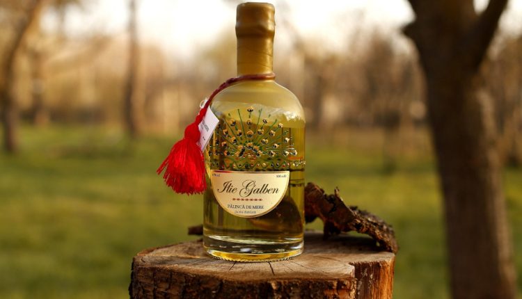 palinca galben